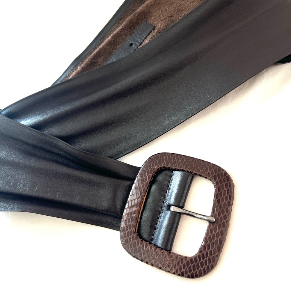 WCM Wide Brown Leather Belt with Brown Textured Buckle